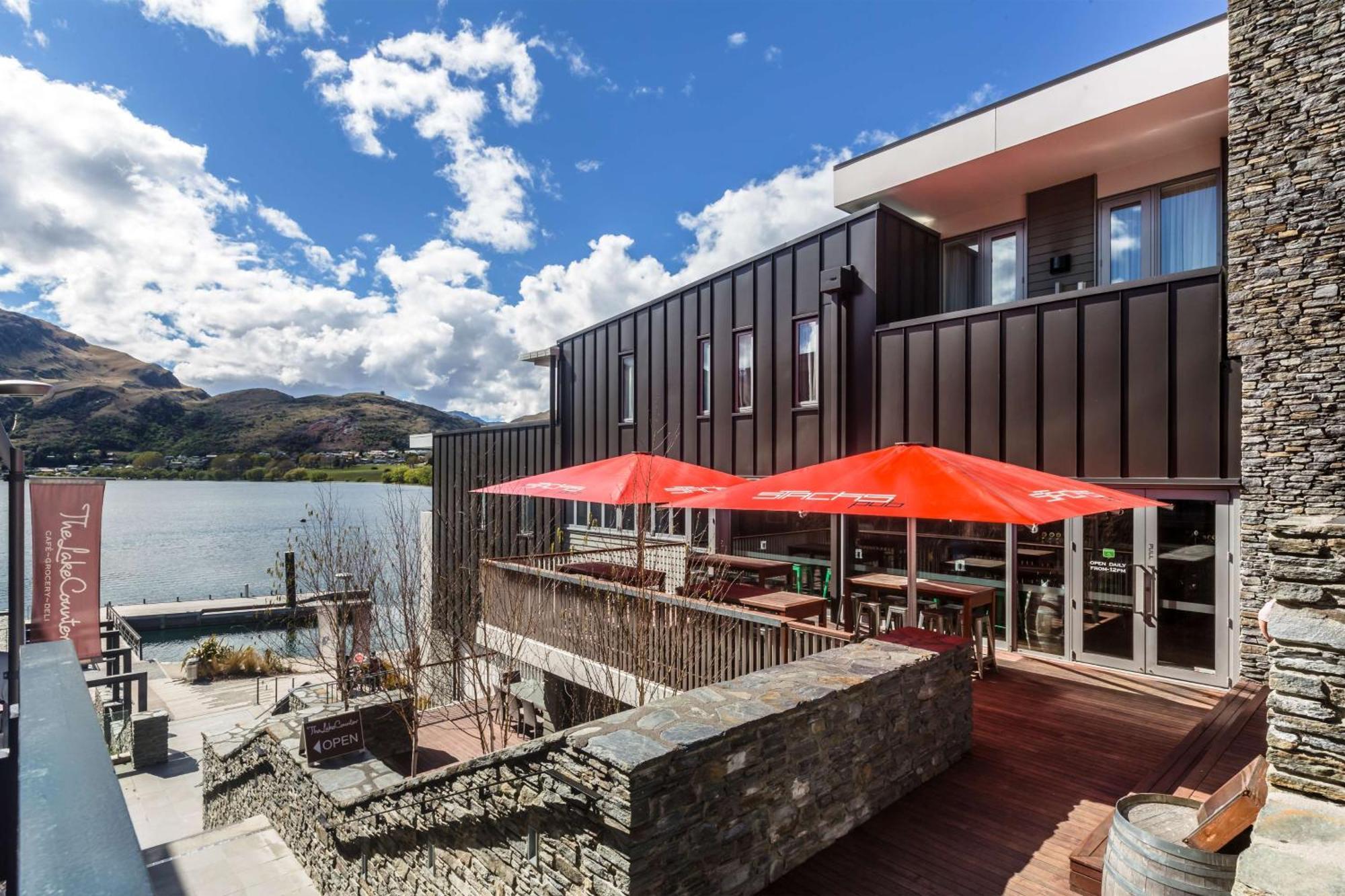 Doubletree By Hilton Queenstown Buitenkant foto